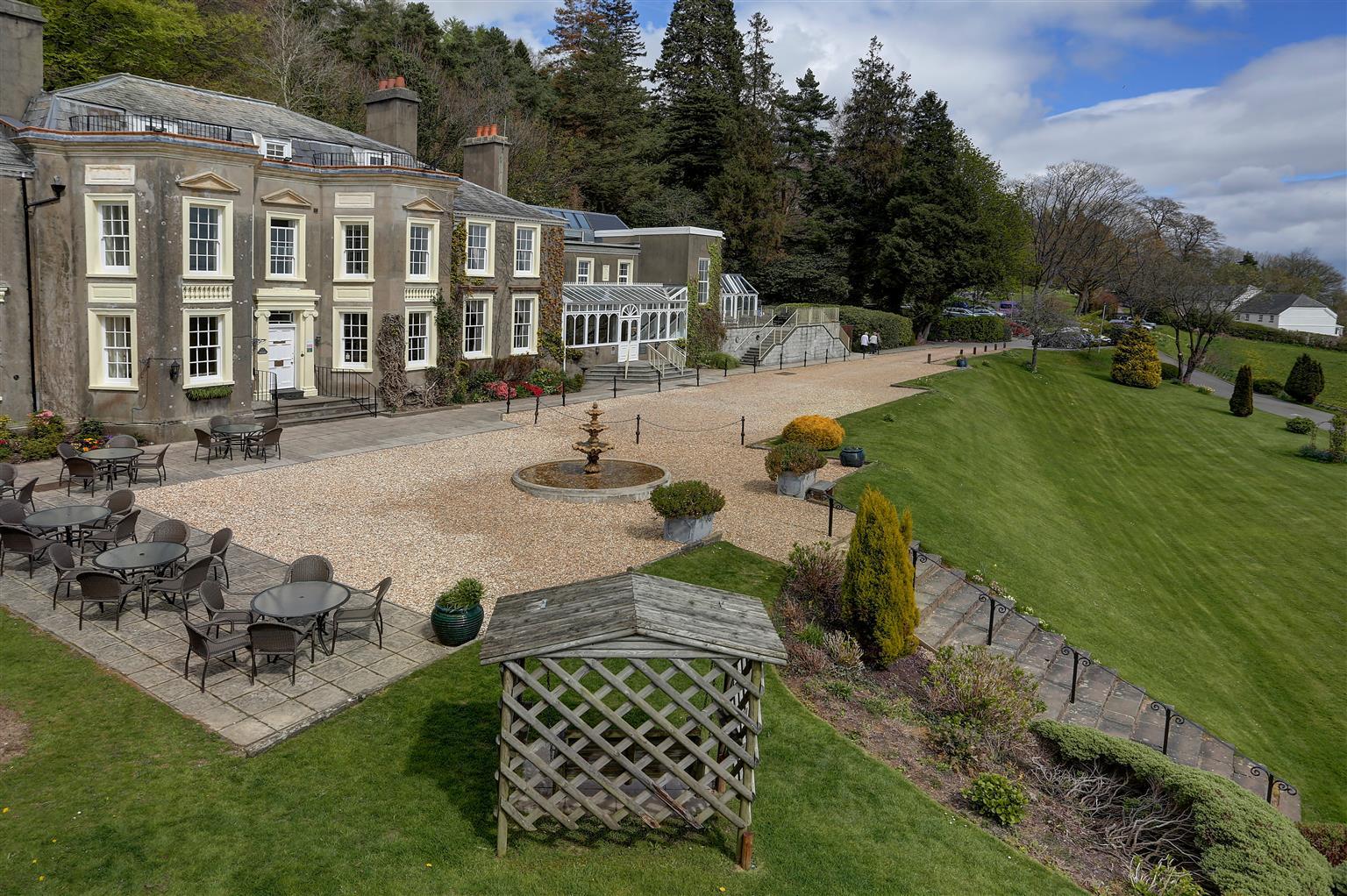 New House Country Hotel Cardiff Exterior foto